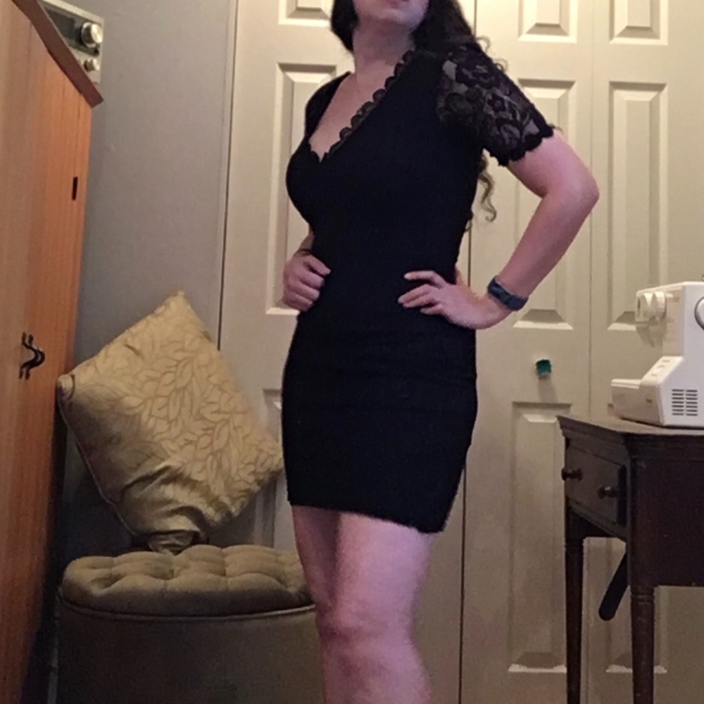 Lace Little Black Dress - Picture 5 of 6